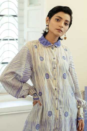 The Loom Art Purple Handwoven Cotton Silk Collared Neck Scalloped Top Online at Aza Fashions The Loom Art_Purple Handwoven Cotton Silk Collared Neck Scalloped Top _Online_at_Aza_Fashions