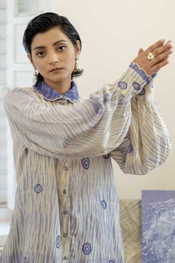 Shop The Loom Art Purple Handwoven Cotton Silk Collared Neck Scalloped Top Online at Aza Fashions Shop_The Loom Art_Purple Handwoven Cotton Silk Collared Neck Scalloped Top _Online_at_Aza_Fashions
