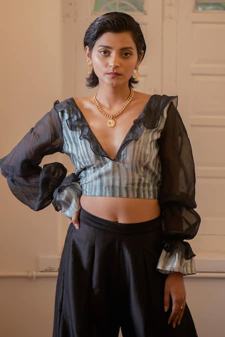 Buy_The Loom Art_Black Handwoven Chanderi Silk V Neck Shibori Crop Top _Online_at_Aza_Fashions