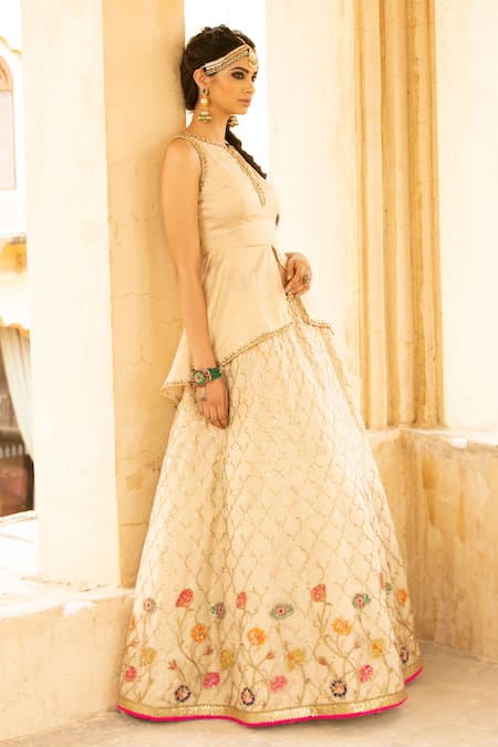 Rajiramniq_White Silk, Tissue Chanderi Round Lehenga Set _Online_at_Aza_Fashions