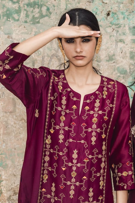 Shop Label Earthen Maroon Chanderi Silk Round Kurta Set at Aza Fashions Shop_Label Earthen_Maroon Chanderi Silk Round Kurta Set _at_Aza_Fashions