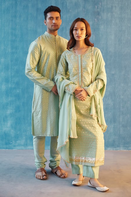 Shop Label Earthen Green Georgette, Handwoven Banarasi Cotton Round Embroidered Straight Kurta Set at Aza Fashions Shop_Label Earthen_Green Georgette, Handwoven Banarasi Cotton Round Embroidered Straight Kurta Set _at_Aza_Fashions