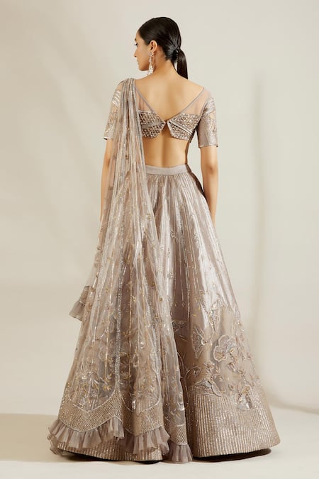 Shop Adaara Couture Grey Raw Silk, Organza, Net Sweetheart Neck Embellished Bridal Lehenga Set at Aza Fashions Shop_Adaara Couture_Grey Raw Silk, Organza, Net Sweetheart Neck Embellished Bridal Lehenga Set _at_Aza_Fashions