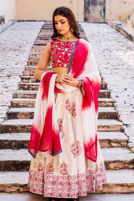 Missprint_Red Thread, Zardozi Round Chanderi Floral Print Lehenga Set _Online_at_Aza_Fashions