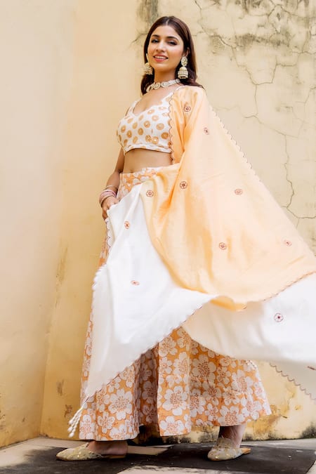 Buy_Missprint_Yellow Chanderi Hand Block Printed Mirror Thread Floral Lehenga Set _Online_at_Aza_Fashions