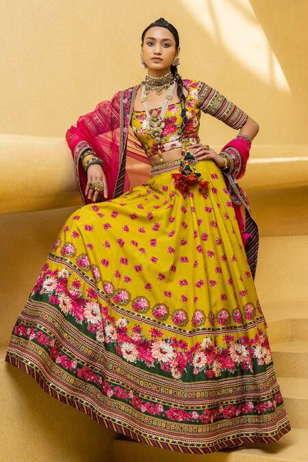 Kalista_Green Blouse And Lehenga Skirt Natural Silk, Dupatta Inayat Printed Bridal Set _Online_at_Aza_Fashions