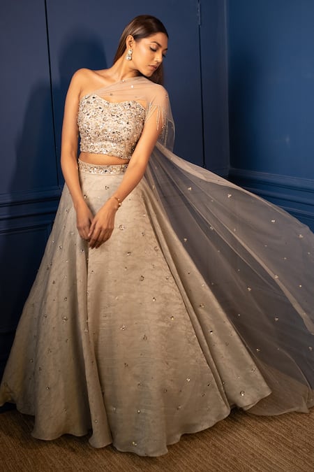 Shop Parul Gandhi Peach Jacquard Shimmer Organza Asymmetric Embroidered Lehenga Set at Aza Fashions Shop_Parul Gandhi_Peach Jacquard Shimmer Organza Asymmetric Embroidered Lehenga Set _at_Aza_Fashions