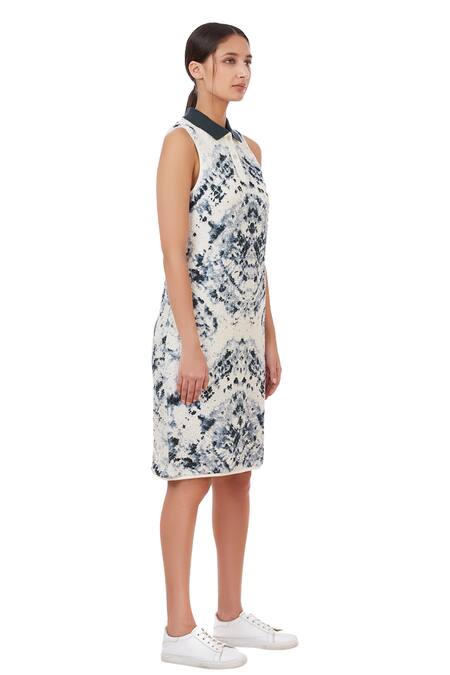 Genes Lecoanet Hemant_Multi Color Polyester Collared Neck Printed Short Dress_Online_at_Aza_Fashions