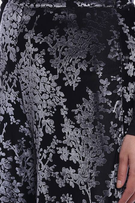 Shop Genes Lecoanet Hemant Black Velvet Eva Pants Online at Aza Fashions Shop_Genes Lecoanet Hemant_Black Velvet Eva Pants _Online_at_Aza_Fashions