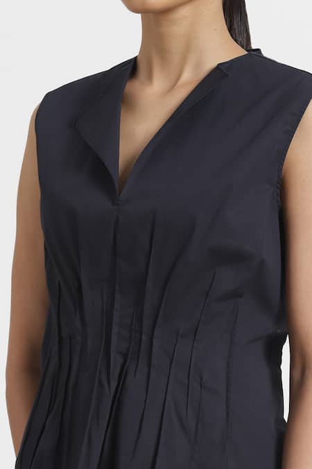 Genes Lecoanet Hemant Blue Stretch Poplin Notched Neckline Top at Aza Fashions Genes Lecoanet Hemant_Blue Stretch Poplin Notched Neckline Top _at_Aza_Fashions
