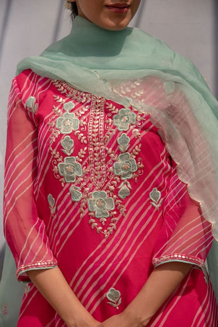 Buy_Apeksha Jain Label_Pink Silk, Organza, Georgette Gota Work, Floral Embroidered Kurta Lehenga Set_Online_at_Aza_Fashions