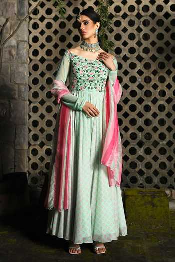 Buy Neha Chopra Tandon Green Floral Print Anarkali Set Online at Aza Fashions Buy_Neha Chopra Tandon_Green Floral Print Anarkali Set_Online_at_Aza_Fashions