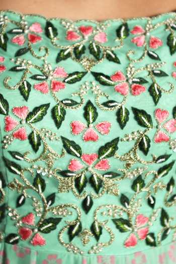 Neha Chopra Tandon Green Floral Print Anarkali Set at Aza Fashions Neha Chopra Tandon_Green Floral Print Anarkali Set_at_Aza_Fashions