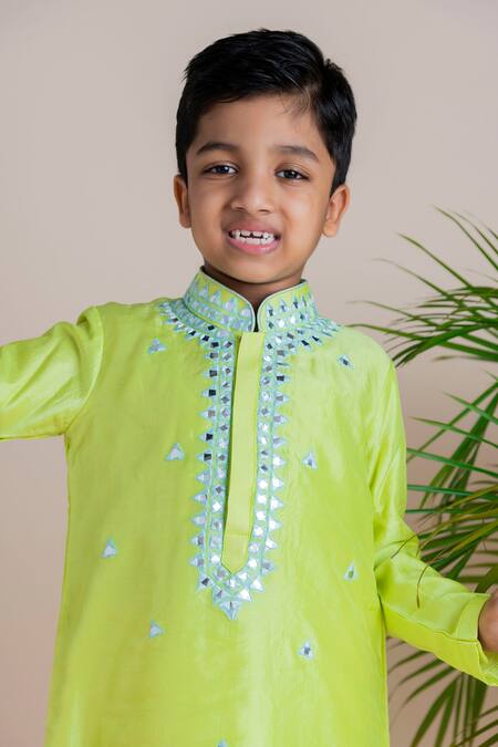 Lil Angels_Green Tussar, Cotton, Silk Mirrors Kurta Set _at_Aza_Fashions