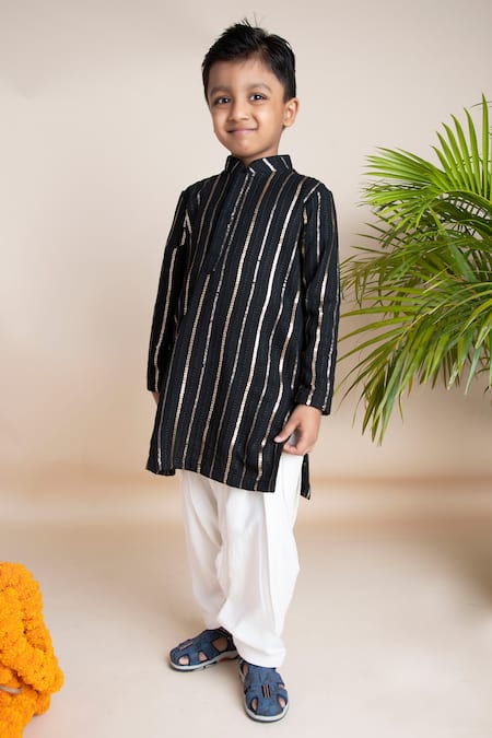 Buy_Lil Angels_Black Viscose, Cotton Embroidery, Sequins Embellished Kurta Set _Online_at_Aza_Fashions