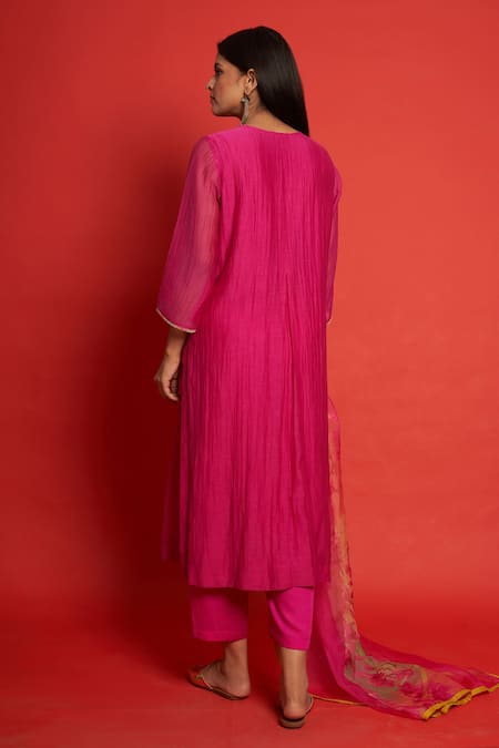 Shop Priti Prashant Pink Cotton Mul And Sheer Thread Lily Bodice Embroidered Kurta Pant Set at Aza Fashions Shop_Priti Prashant_Pink Cotton Mul And Sheer Thread Lily Bodice Embroidered Kurta Pant Set _at_Aza_Fashions