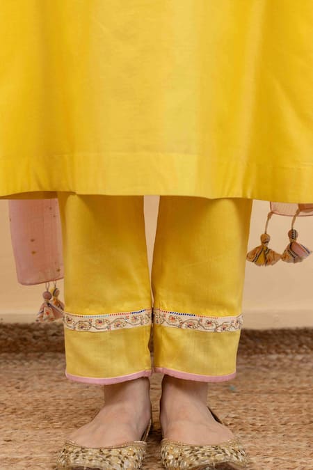 Buy_Pita Nila_Yellow Chanderi, Kota Doria Embroidery Round Neck Kira A-line Kurta Set _Online_at_Aza_Fashions