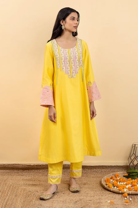 Buy_Pita Nila_Yellow Chanderi, Kota Doria Embroidery Round Neck Kira A-line Kurta Set 