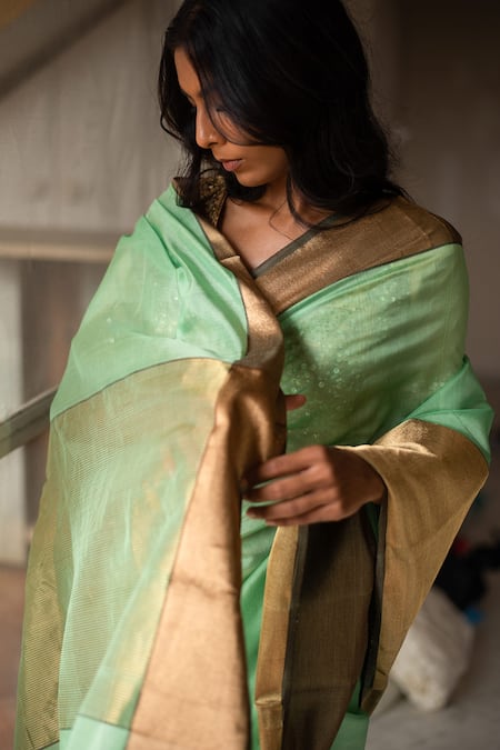 Buy Priyanka Raajiv Green Silk Chanderi Thread Saree Online at Aza Fashions Buy_Priyanka Raajiv_Green Silk Chanderi Thread Saree _Online_at_Aza_Fashions