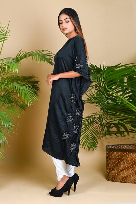 Dyelogue_Black Gajji Silk Bandhani Tunic _Online_at_Aza_Fashions