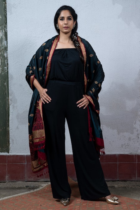 Latha Puttanna Green Silk Embroidered Dupatta 