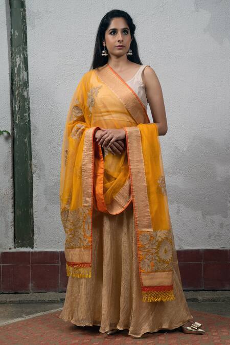 Shop Latha Puttanna Yellow Silk Embroidered Dupatta at Aza Fashions Shop_Latha Puttanna_Yellow Silk Embroidered Dupatta _at_Aza_Fashions