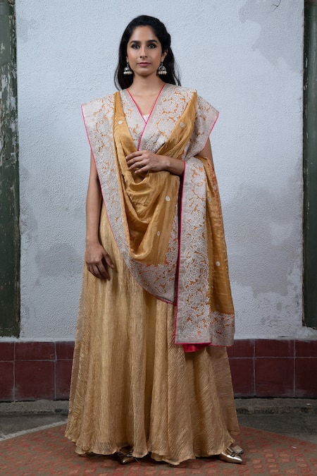 Latha Puttanna Embroidered Silk Dupatta 