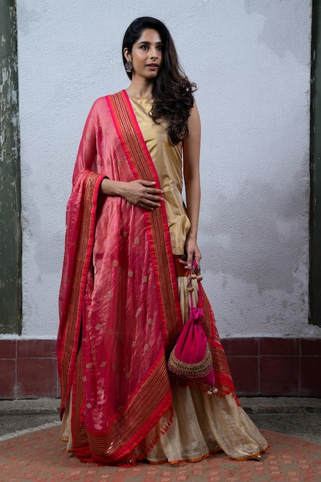 Shop_Latha Puttanna_Pink Silk Embroidered Dupatta _at_Aza_Fashions