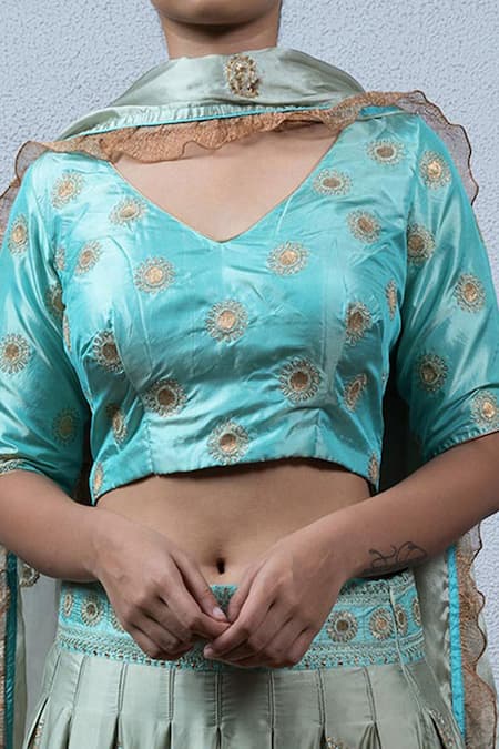 Latha Puttanna Grey Crepe V Neck Embroidered Lehenga Set at Aza Fashions Latha Puttanna_Grey Crepe V Neck Embroidered Lehenga Set _at_Aza_Fashions