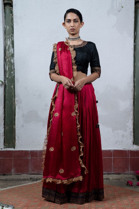 Latha Puttanna Maroon Silk Round Embroidered Lehenga Set 