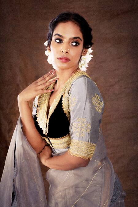 Buy_LATHA PUTTANNA_Grey Blouse , Velvet Saree Organza V Neck Metallic With_Online_at_Aza_Fashions