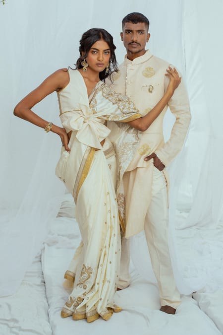 Buy_LATHA PUTTANNA_Beige Linen Bird Motifs Raaj Bundi And Kurta Set _Online_at_Aza_Fashions