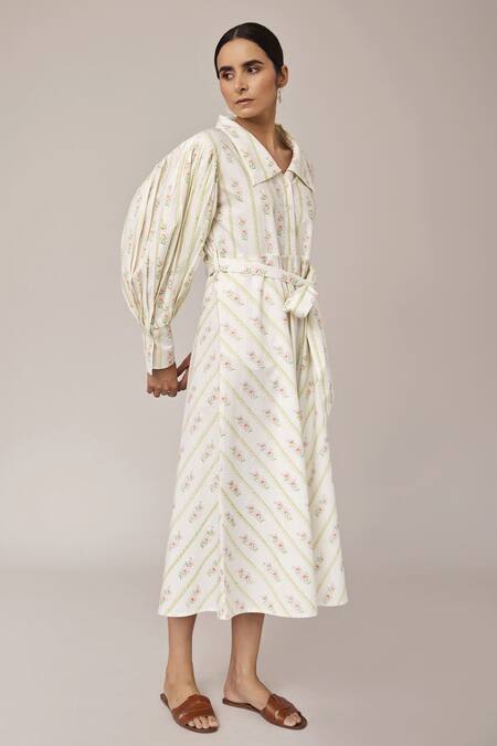 Buy_Pallavi Kandoi_White 100% Cotton Floral Print Straight Collar Puff Sleeve Dress _Online_at_Aza_Fashions