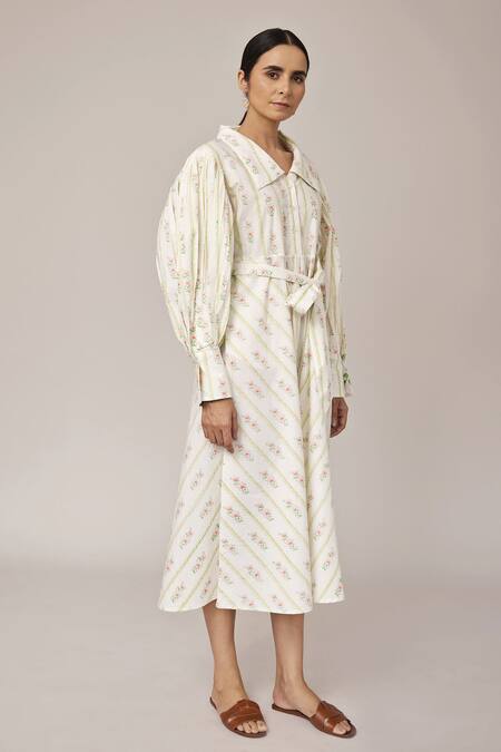 Pallavi Kandoi_White 100% Cotton Floral Print Straight Collar Puff Sleeve Dress _Online_at_Aza_Fashions