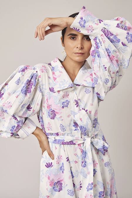 Pallavi Kandoi Purple 100% Cotton Floral Print Straight Collar Puff Sleeve Dress at Aza Fashions Pallavi Kandoi_Purple 100% Cotton Floral Print Straight Collar Puff Sleeve Dress _at_Aza_Fashions
