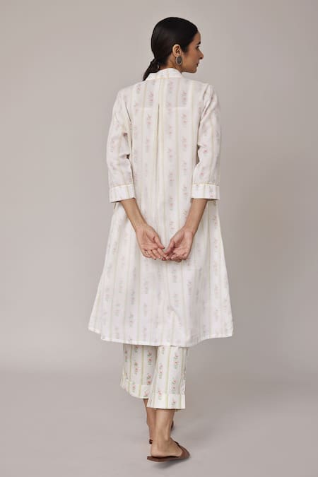 Pallavi Kandoi Floral Print Jacket Pant Set 