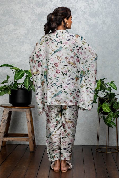 Shop Rhe-Ana Grey Silk Floral Print Band Tunic And Pant Set at Aza Fashions Shop_Rhe-Ana_Grey Silk Floral Print Band Tunic And Pant Set _at_Aza_Fashions