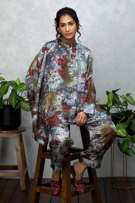 Rhe-Ana Beige Silk Floral Band Tunic And Pant Set Online at Aza Fashions Rhe-Ana_Beige Silk Floral Band Tunic And Pant Set _Online_at_Aza_Fashions