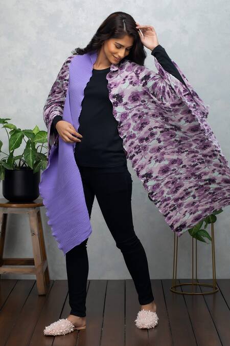 Buy Rhe-Ana Purple Permanently Pleated Floral Open Neck Cape Online at Aza Fashions Buy_Rhe-Ana_Purple Permanently Pleated Floral Open Neck Cape _Online_at_Aza_Fashions