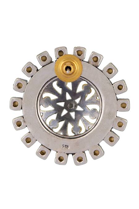 Neeta Boochra_Gold Plated Stone And Kundan Circular Shaped Stud Earrings _Online_at_Aza_Fashions