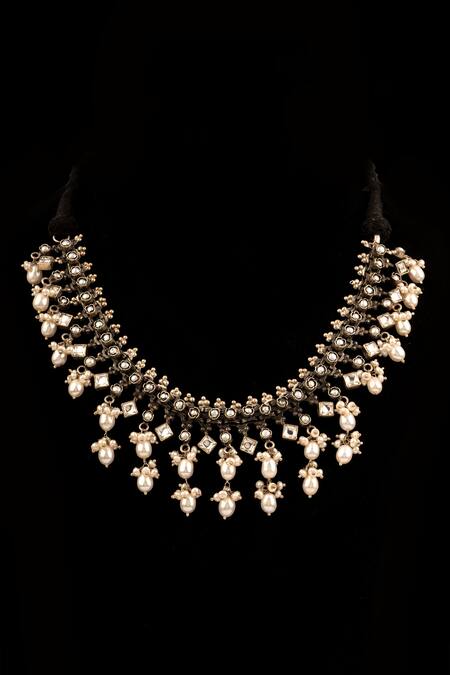 Neeta Boochra White Kundans Pearl Drop Necklace
