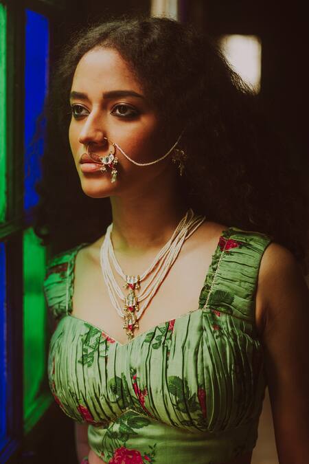 Label Earthen Green Chanderi, Organza Silk Sweetheart Neck Printed Lehenga Set at Aza Fashions Label Earthen_Green Chanderi, Organza Silk Sweetheart Neck Printed Lehenga Set _at_Aza_Fashions