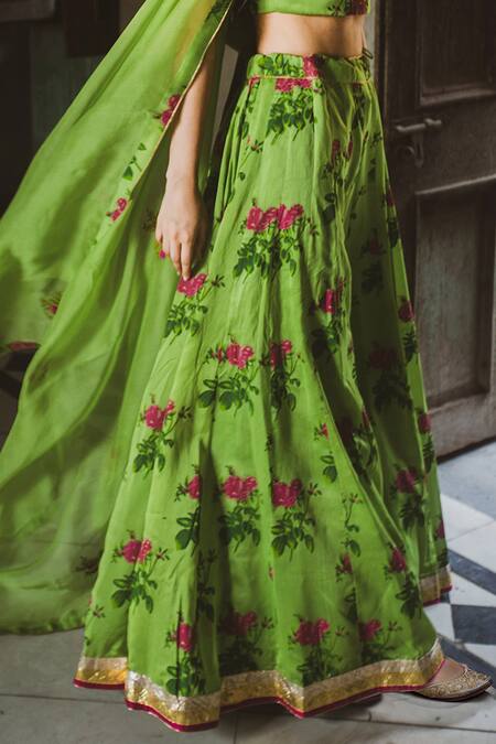 Shop Label Earthen Green Chanderi, Organza Silk Sweetheart Neck Printed Lehenga Set Online at Aza Fashions Shop_Label Earthen_Green Chanderi, Organza Silk Sweetheart Neck Printed Lehenga Set _Online_at_Aza_Fashions