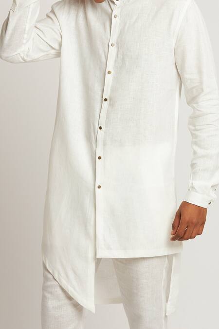 Shop Son Of A Noble Snob White 100% Linen Plain Gurung Asymmetric Kurta at Aza Fashions Shop_Son Of A Noble Snob_White 100% Linen Plain Gurung Asymmetric Kurta_at_Aza_Fashions