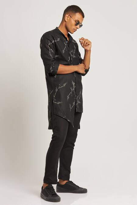 Buy Son Of A Noble Snob Black 100% Linen Printed Twig Gurung Kurta Online at Aza Fashions Buy_Son Of A Noble Snob_Black 100% Linen Printed Twig Gurung Kurta_Online_at_Aza_Fashions