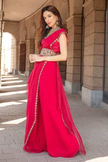 Buy_Ridhima Bhasin_Pink Organza Scoop Neck Pre-draped Saree With Blouse _Online_at_Aza_Fashions