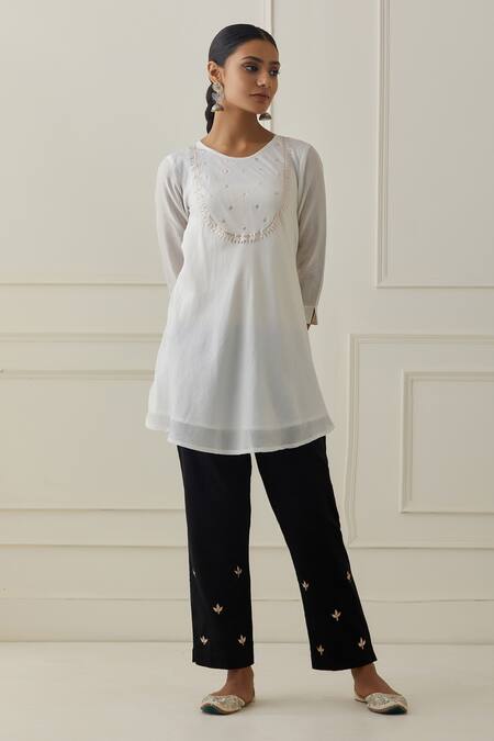 Kamaltaas_Off White Chanderi Silk, Cotton Embroidery, Piping Hand A-line Kurta And Pant Set_Online_at_Aza_Fashions