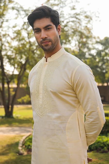 Shop_Raw & Rustic By Niti Bothra_Yellow Embroidery Lucknowi Kurta _Online_at_Aza_Fashions