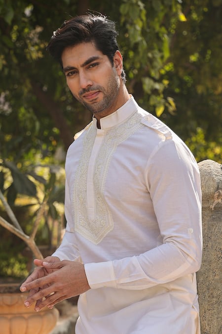 Raw & Rustic By Niti Bothra_Cream Linen, Cotton Embroidery Lucknowi Kurta _at_Aza_Fashions
