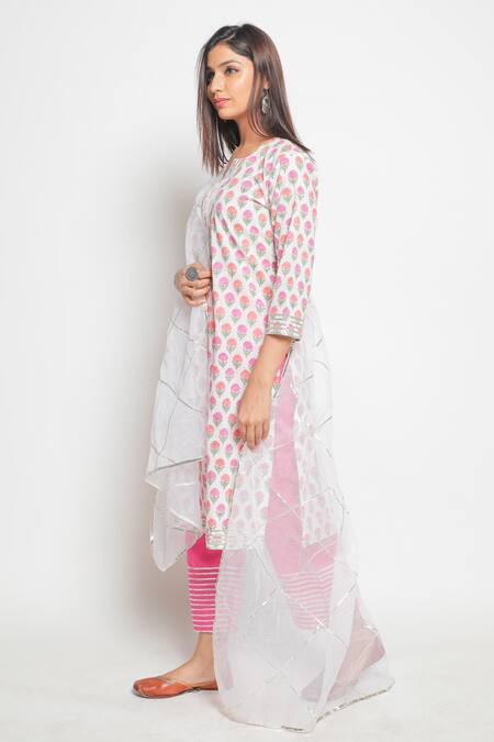 Shop Maison Shefali White Kota Doria Hand Block Printed Kurta Set Online at Aza Fashions Shop_Maison Shefali_White Kota Doria Hand Block Printed Kurta Set _Online_at_Aza_Fashions